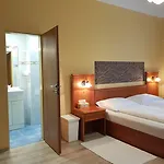 Elektra Guest house