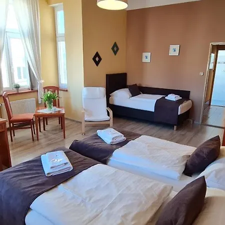 Elektra Guest house