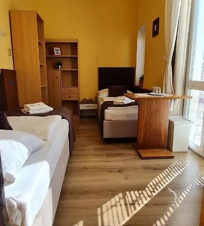 Elektra Guest house